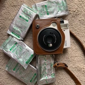 Fujifilm Instax Mini 70 Instant Camera